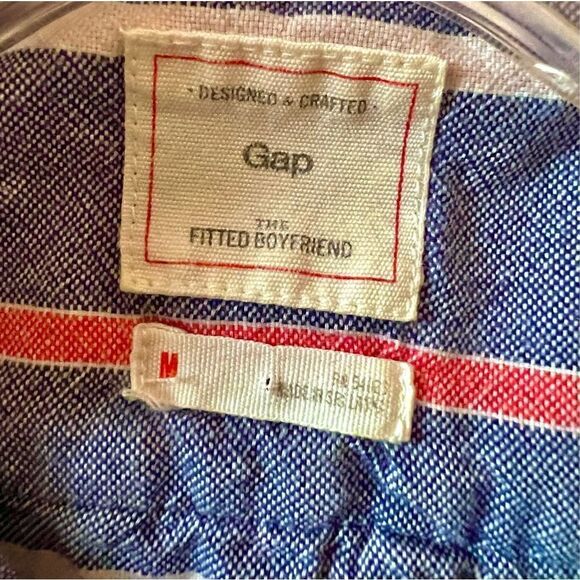 Gap Cotton Fitted Boyfriend Shirt Button Front Sz Medium - Picture 3 of 7